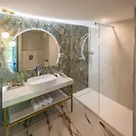 Otel Azur Premium