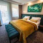Otel Azur Premium