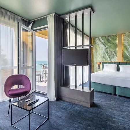 Azur Premium Siofok