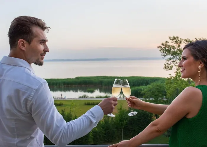 Azur Premium מלון 5*