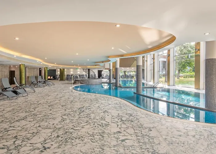 Hotel Azur Premium