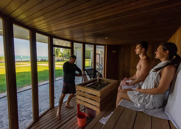 מלון Azur Premium שיופוק