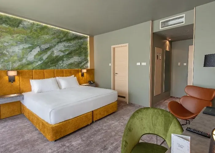 Azur Premium Siofok