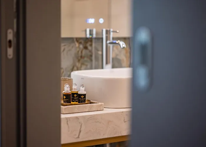 Azur Premium 5* שיופוק